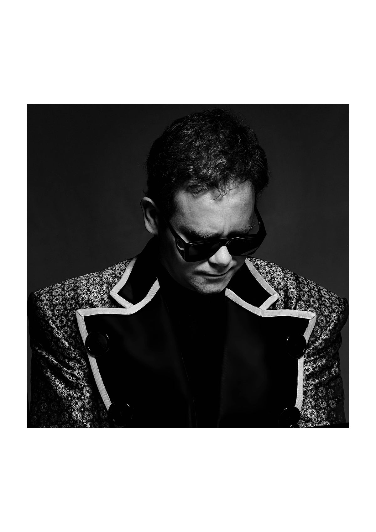 Elton John – In Thought